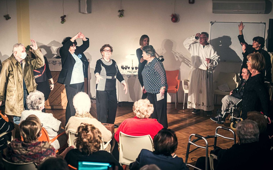 Deset izvedbi predstave „Polaganost“