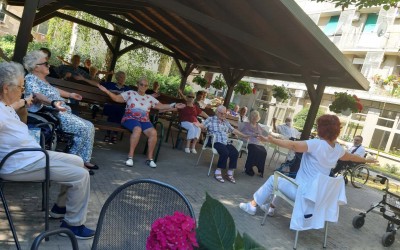 Svjetski dan djedova, baka i starijih osoba 2022. godine.