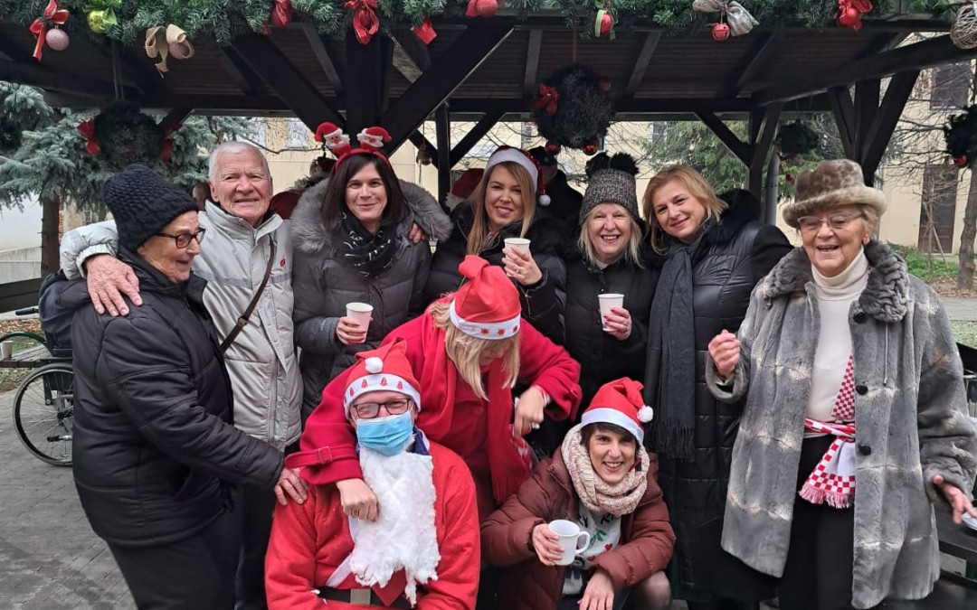 Doveli smo Advent u naš park 