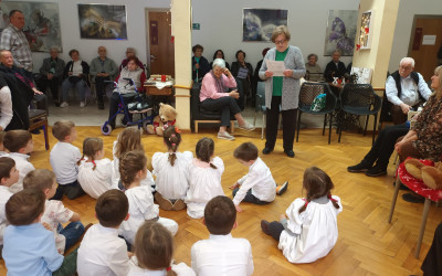 „Mali i veliki“  zajedno – božićna čarolija u našem Domu